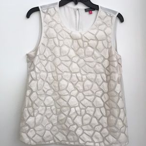 Vince camuto sleeveless blouse!